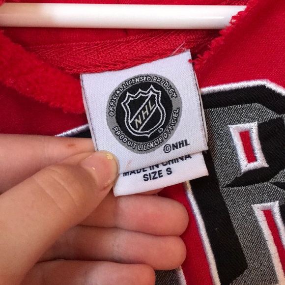 ~vintage redwings hoodie🏒~ - Picture 3 of 3